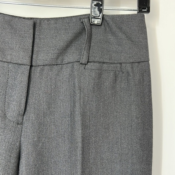 Larry Levine EUC Women’s 2 petite trouser pants - Picture 3 of 7